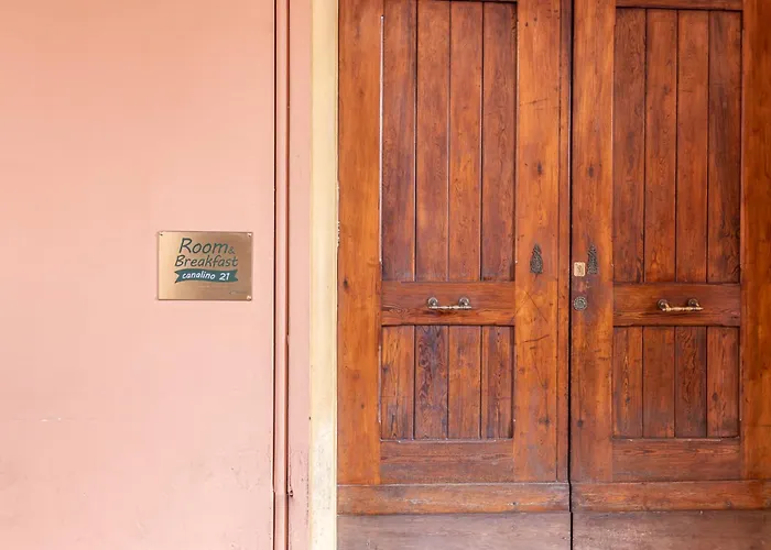 Room&breakfast Canalino 21 *