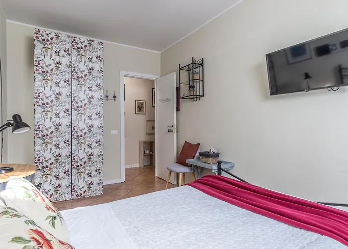 Room&breakfast Canalino 21 *